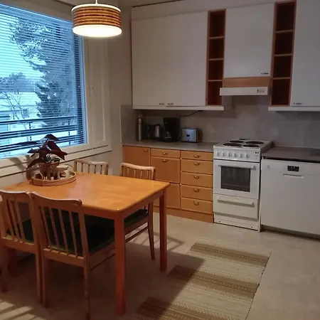 Huoneisto Suuri Puusaunalla *